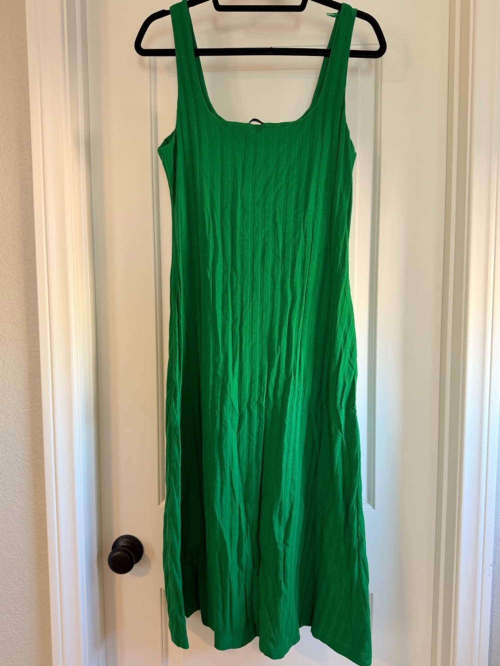 Zara Green Sleeveless Midi Dress